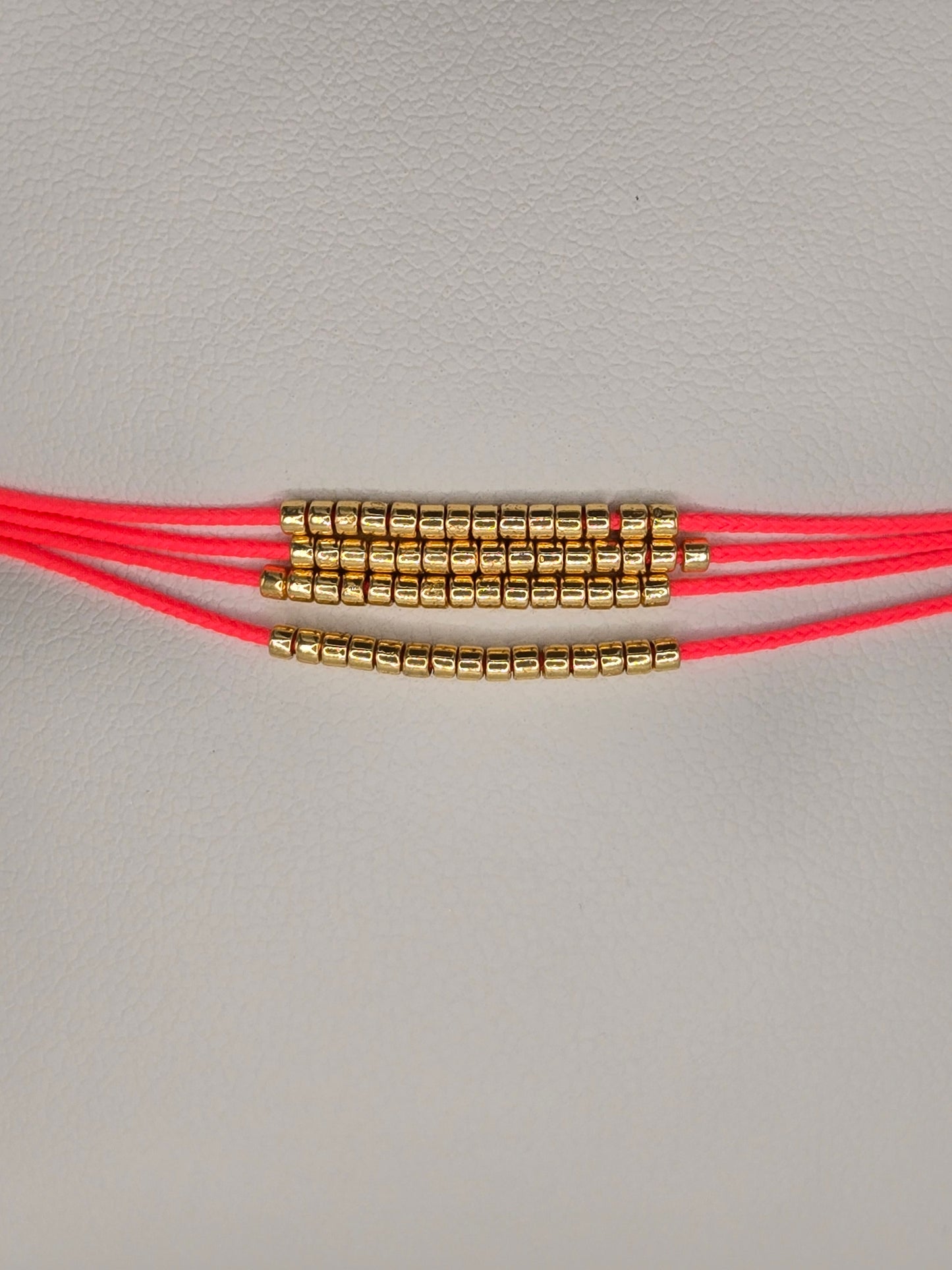 Caroline fluo pink bracelet