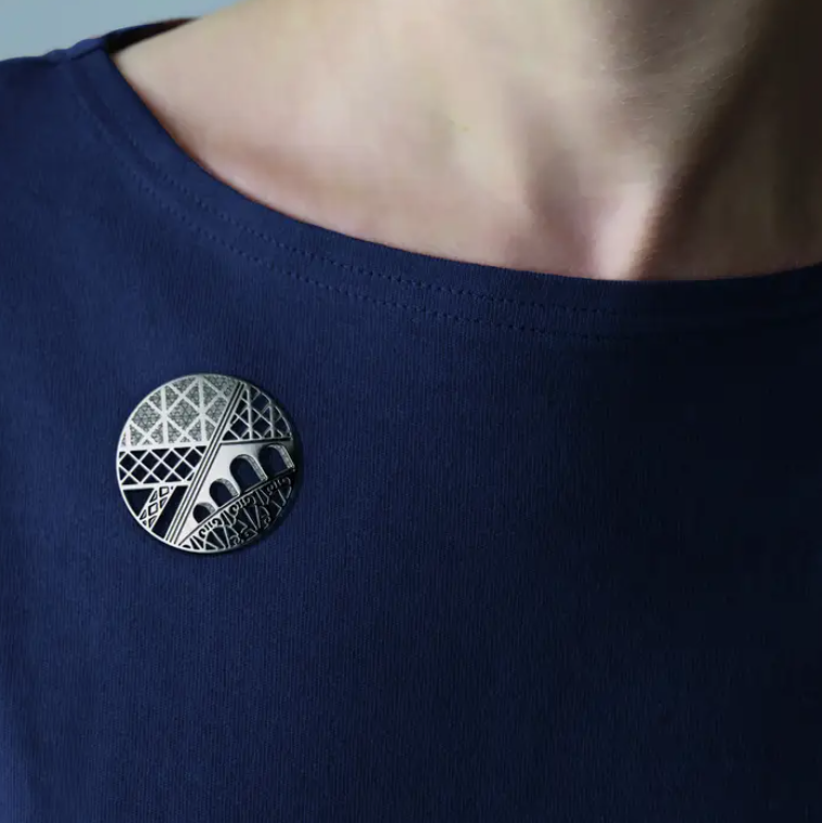 Dark silver "Eiffel Tower" brooch
