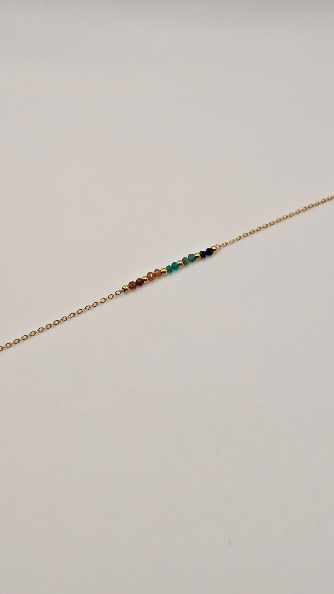 Bracelet dark beads multicolor
