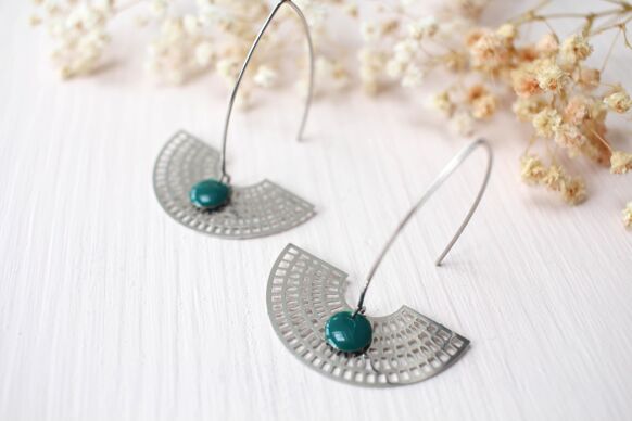 Earrings " The dreamer" silvered & green sequins