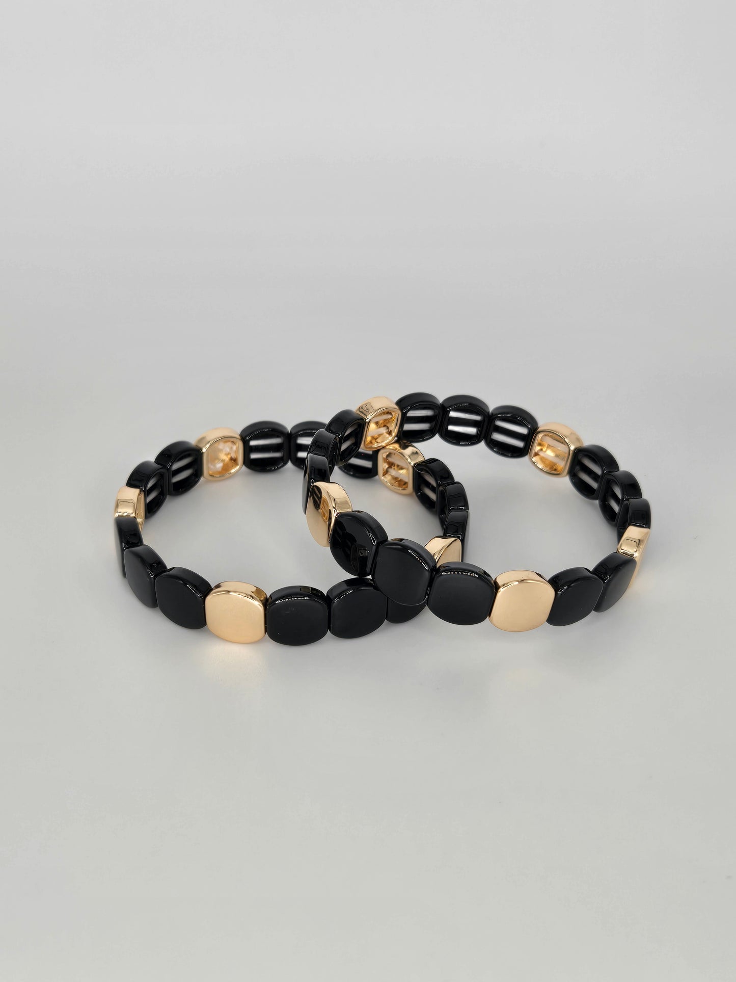 Bee black bracelet