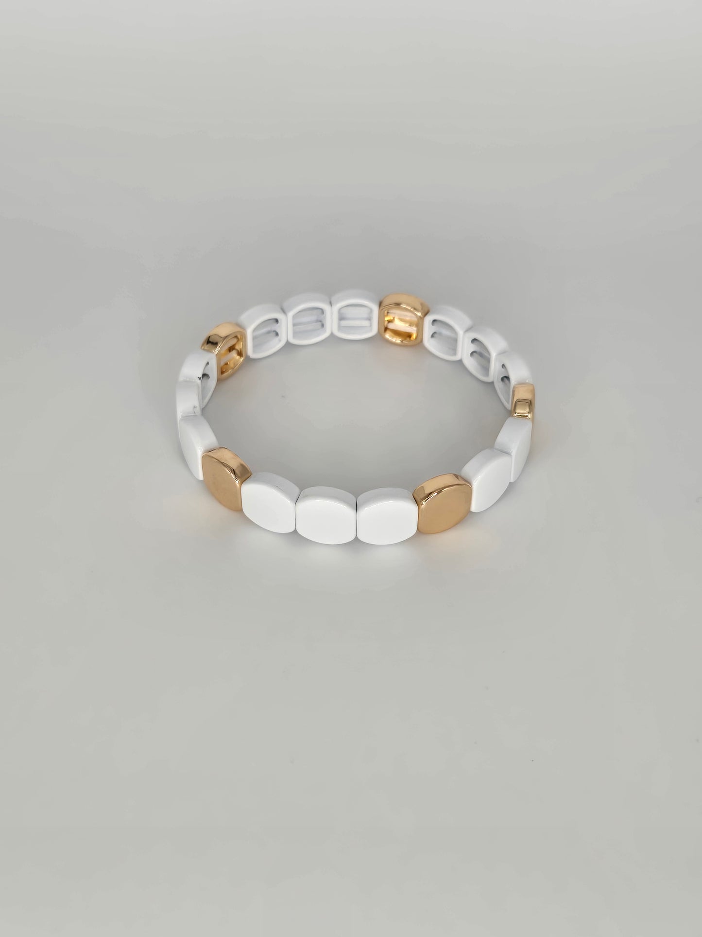 Bee white bracelet